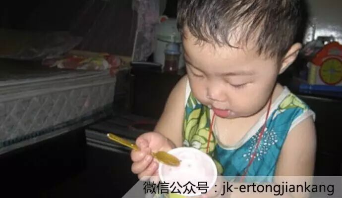 婴儿从什么时候开始补钙（婴儿开始补钙时候吃什么好）-硒宝网