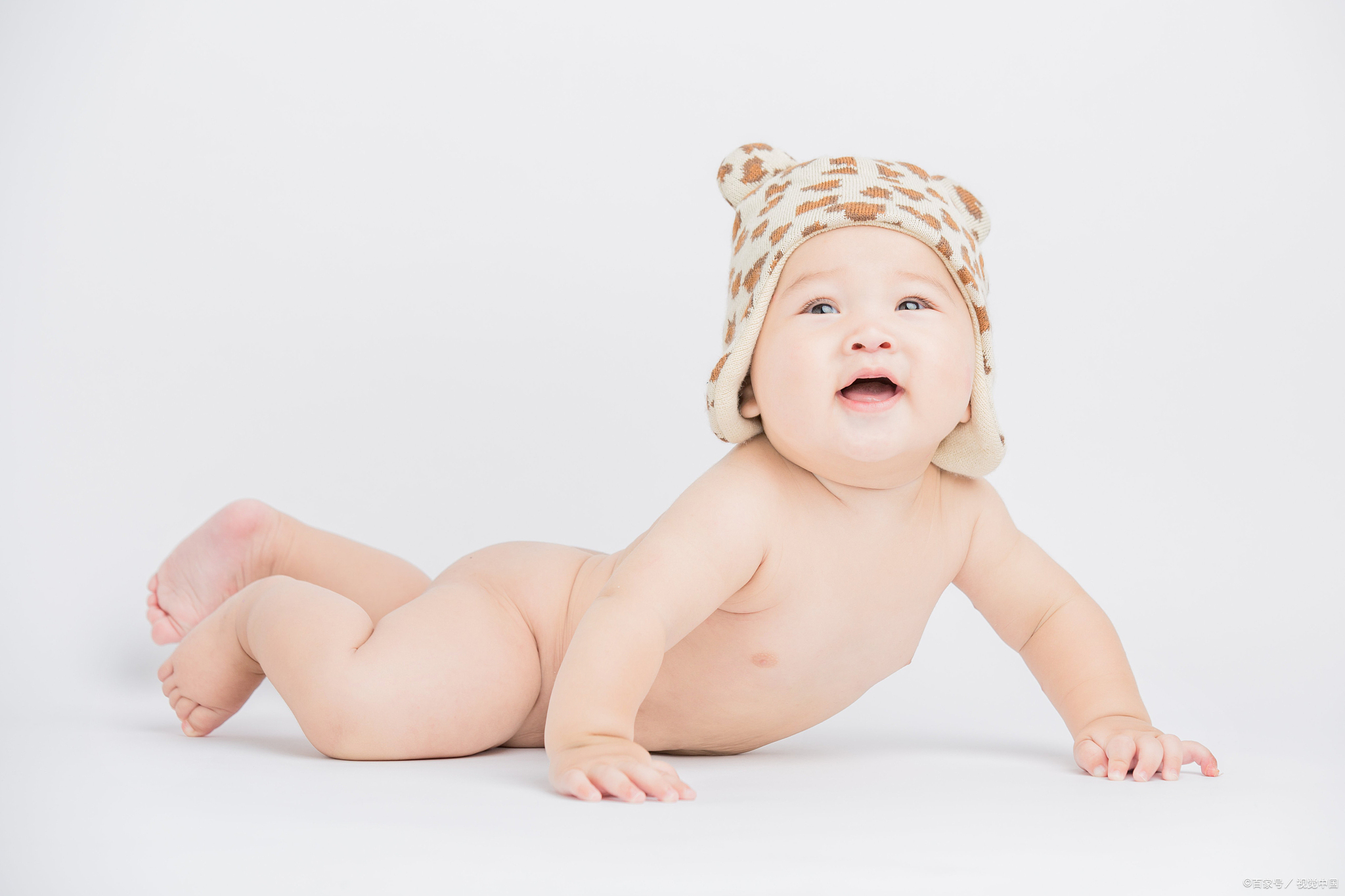 婴儿什么时候可以补钙（婴儿补钙时候可以吃鸡蛋吗）-硒宝网