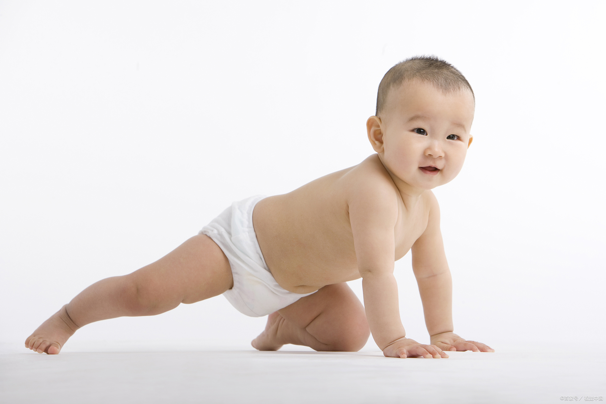 婴儿什么时候可以补钙（婴儿补钙时候可以吃鸡蛋吗）-硒宝网