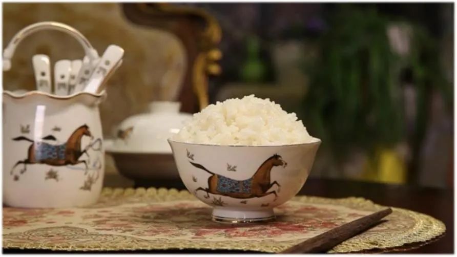 孕期能不能吃富硒大米(孕妇可以吃含硒大米嘛)-硒宝网