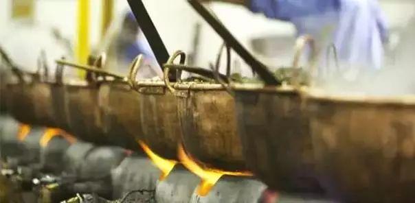 补铁的口服液(口服液补铁好还是胶囊?铁好)-硒宝网