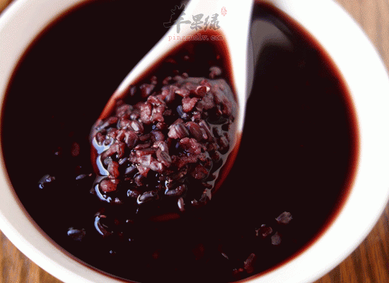 吃什么补铁孕妇（孕妇吃补铁的药会便秘吗）-硒宝网