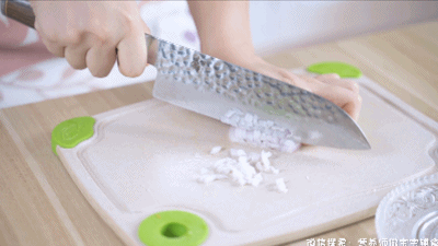 补铁补锌(补铁补锌的食物有哪些)-硒宝网