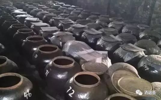 富硒大米可以酿白酒吗(大米酿白酒富硒可以吃吗)-硒宝网