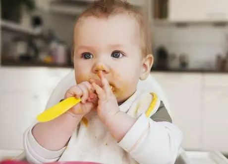 补铁牙齿变黑了怎么办（补铁牙齿黑）-硒宝网