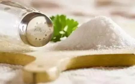 什么东西补钙（什么东西可以补钙）-硒宝网