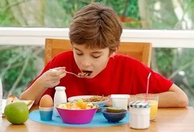 补钙的最佳时间(小孩几岁补钙最佳时间)-硒宝网