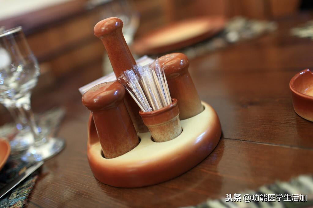 桥本甲状腺吃含硒产品（甲状腺桥本吃硒元素）-硒宝网