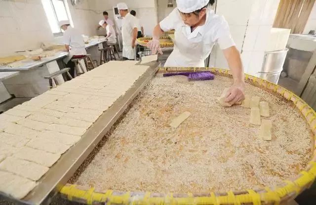 给用硒制成的产品取名(以硒字为主取个店名)-硒宝网