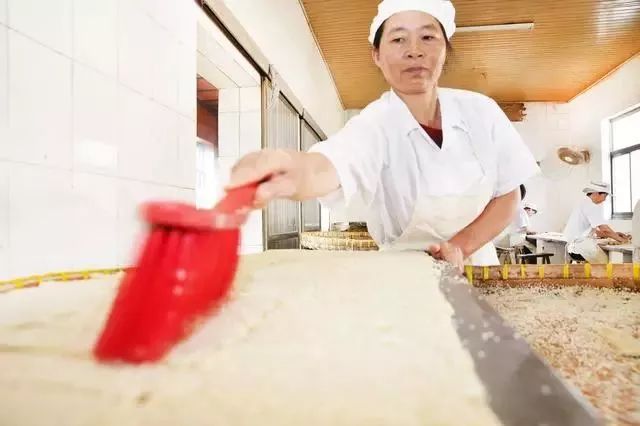 给用硒制成的产品取名(以硒字为主取个店名)-硒宝网