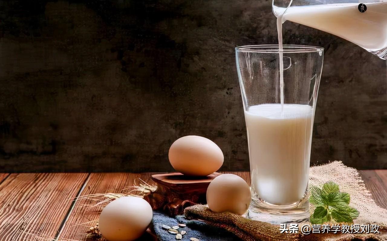 尿酸高怎么补钙（尿酸高吃钙片有好处吗）-硒宝网