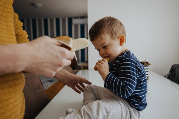 宝宝几个月补锌（宝宝补锌吃）-硒宝网