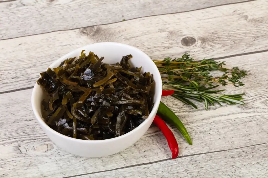 中年吃什么钙片补钙效果最好（中年补钙）-硒宝网