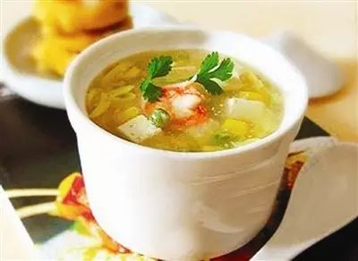 新生儿几个月补钙最佳时间（新生儿补充钙的最佳时间）-硒宝网