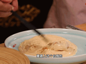 吃什么补铁（吃补铁药月经一直不干净）-硒宝网