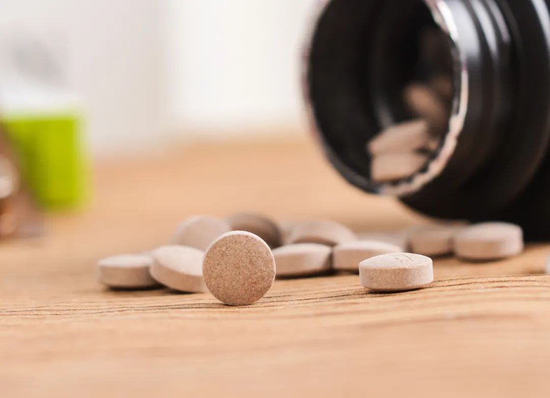 少年补钙吃什么钙片好（少年补钙吃啥）-硒宝网