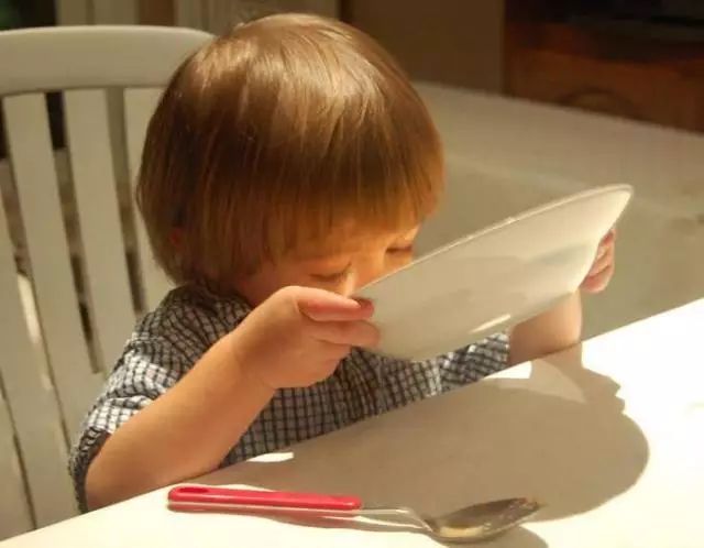 锌硒宝几岁孩子可以吃（锌硒宝孩子吃了好吗）-硒宝网