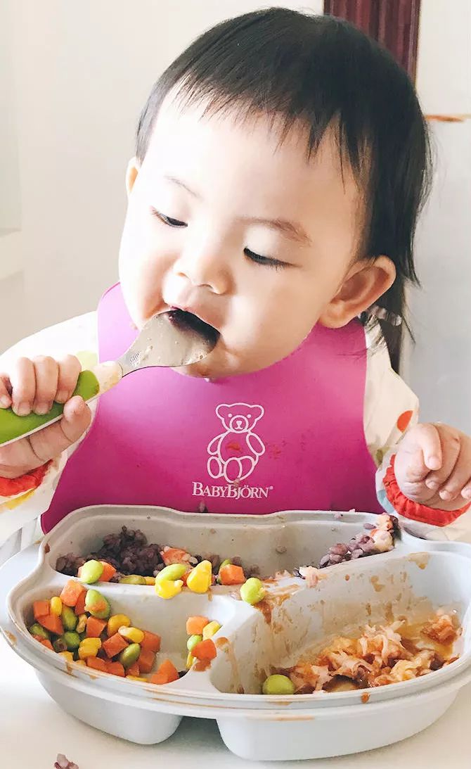 锌硒宝孩子吃了30片(锌硒宝儿童咀嚼片可以长期吃吗)-硒宝网