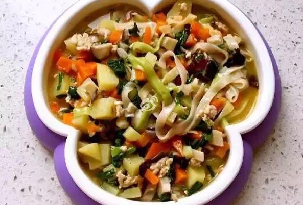 补钙补铁的食物有哪些（食物补钙补铁有什么好处）-硒宝网