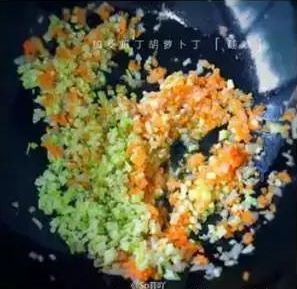 补钙补铁的食物有哪些（食物补钙补铁有什么好处）-硒宝网