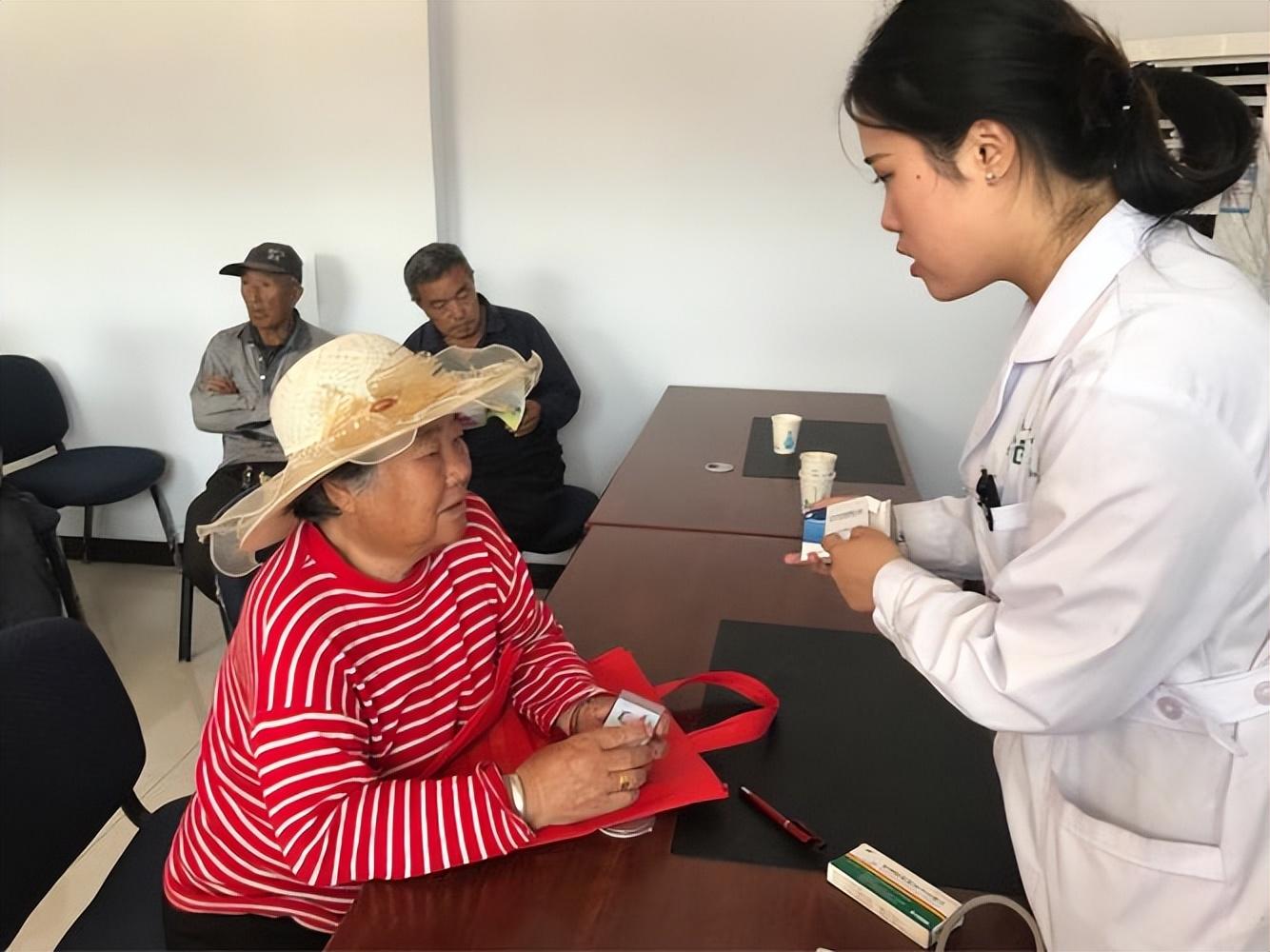 锌硒宝可以治胃溃疡吗（锌硒宝治口腔溃疡吗）-硒宝网