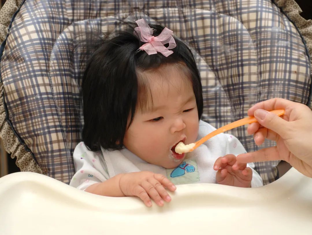 小孩吃锌硒宝能长个吗（孩子吃锌硒宝片的好处）-硒宝网