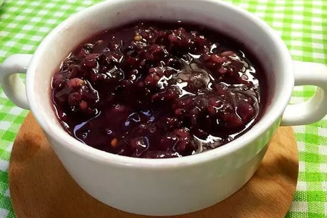 宝宝几个月开始补钙（开始补钙宝宝月经会来吗）-硒宝网