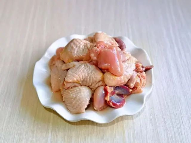 补硒对甲状腺结节有好处(甲状腺结节补硒有什好处)-硒宝网