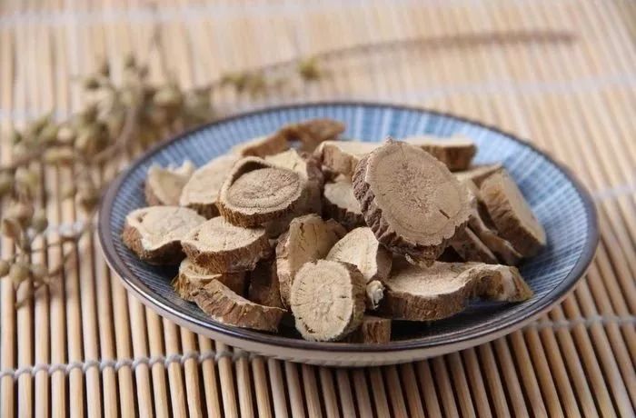 补硒吃药品还是保健品呢(吃补硒的保健品有用吗)-硒宝网