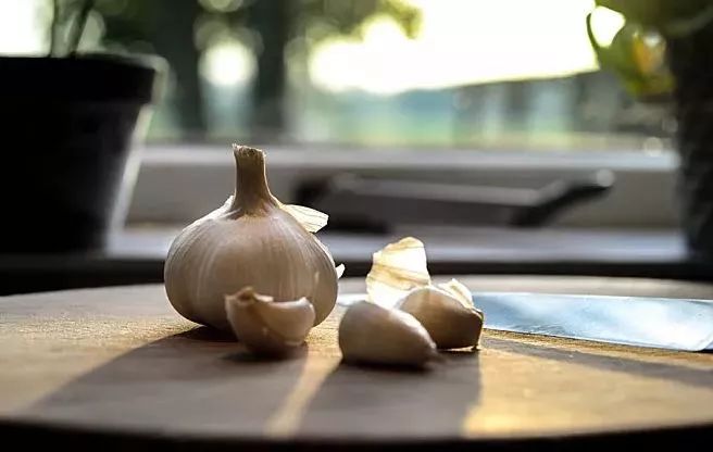 肾结石能不能补维生素硒(硒对肾结石有没有好处)-硒宝网