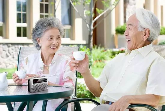 老人缺硒怎样补硒最快呢（老年人缺硒的症状及表现）-硒宝网