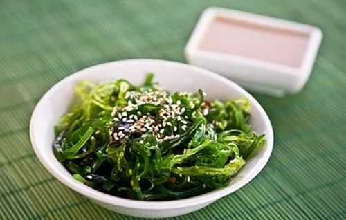 甲亢患者补硒吃什么好呢(甲亢要吃补硒药吗)-硒宝网