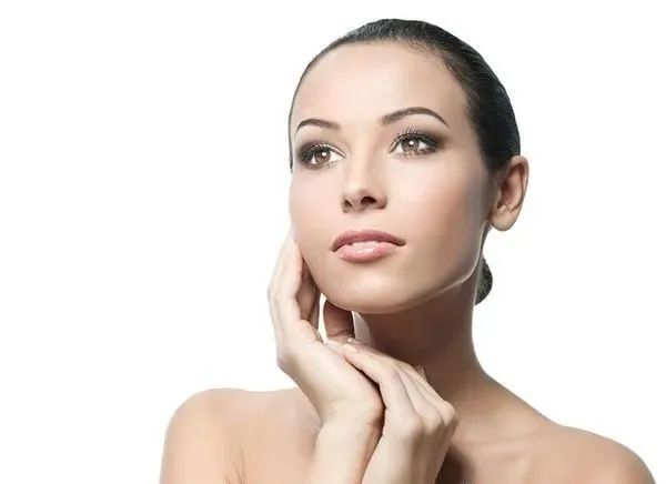 什么食物能够补硒呢女性(女人补硒对妇科)-硒宝网