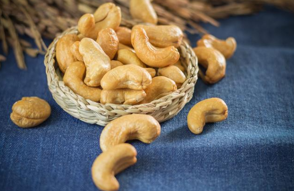 长期补硒微量元素第身体（微量元素硒怎样补助）-硒宝网