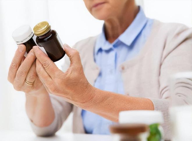 中老年怎么补硒好吸收快(补硒可以提高老年人的健康水平)-硒宝网