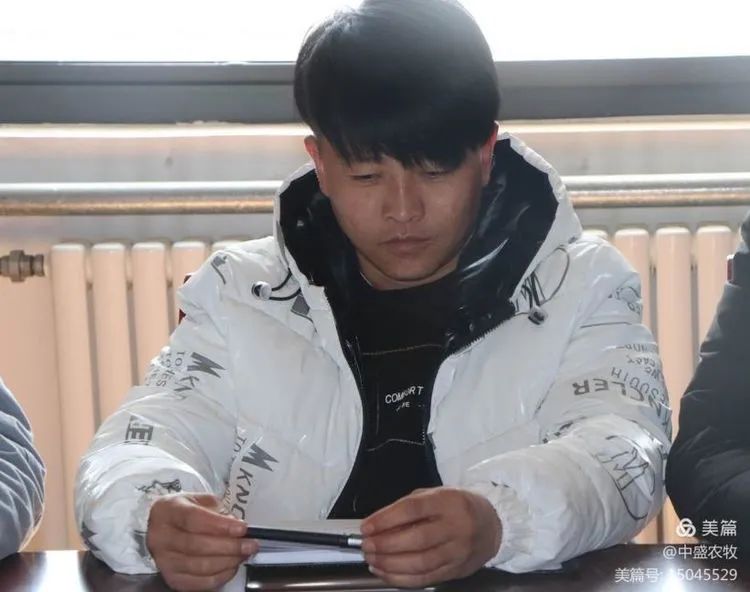 给小羊羔补硒吃什么最好(羊羔补硒的正确方法和时间)-硒宝网