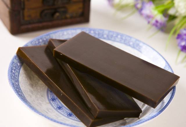 吃什么能补硒最快呢女性(能补女性吃硒元素吗)-硒宝网