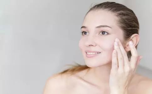 补硒对预防眼睛有好处吗(硒对眼睛的重要性)-硒宝网