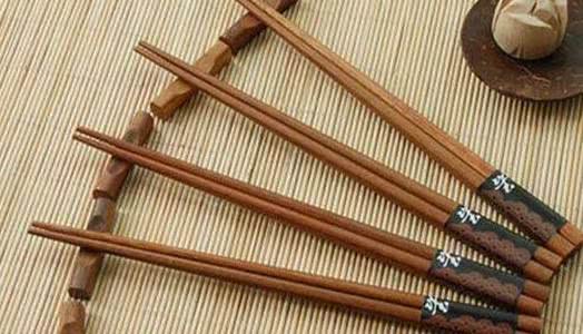 补硒会不会口干口苦口臭（会补口臭口干口苦硒含量高吗）-硒宝网