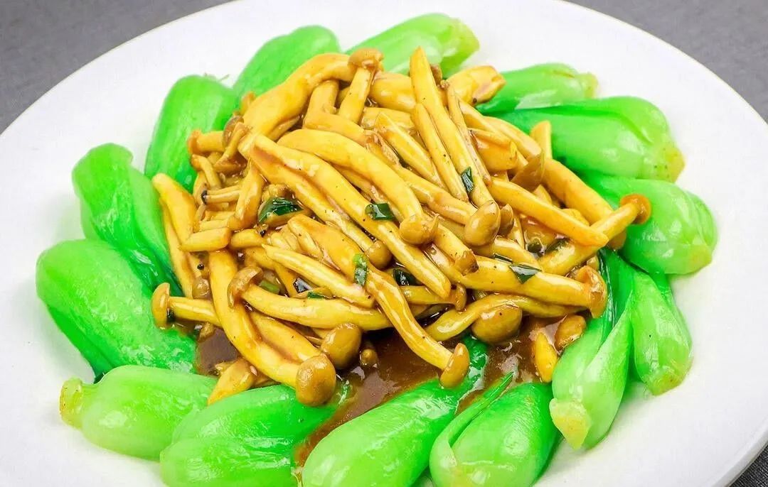 补硒最好每日几片一次吃(每天吃硒片有好处吗)-硒宝网