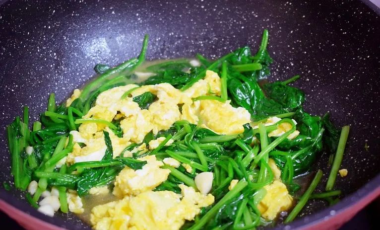 补硒最好每日几片一次吃(每天吃硒片有好处吗)-硒宝网