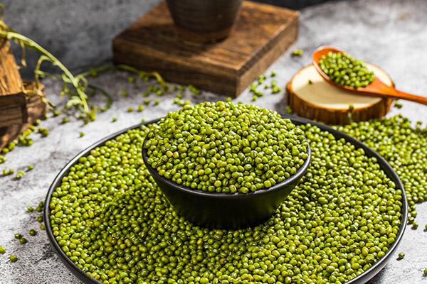 吃什么补硒和钾高的东西（钾的作用和补硒的好处）-硒宝网