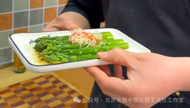 吃腰果补硒要吃多少克的(吃补克腰果硒要多少)-硒宝网