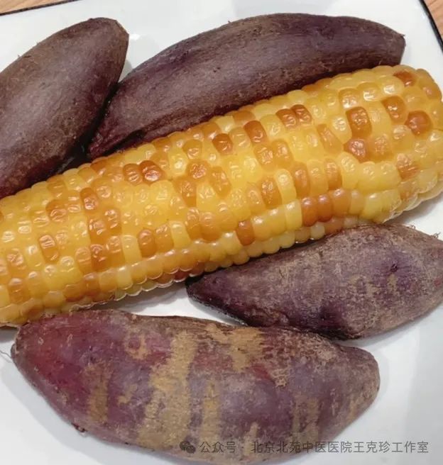 吃腰果补硒要吃多少克的(吃补克腰果硒要多少)-硒宝网