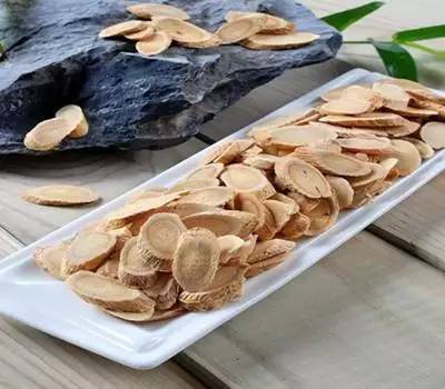 补气血的同时能补硒me(补硒能解决身体哪些问题)-硒宝网