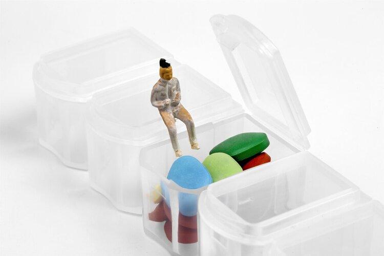 哪几种人需补硒元素胶囊(硒元素胶囊对人体的作用)-硒宝网