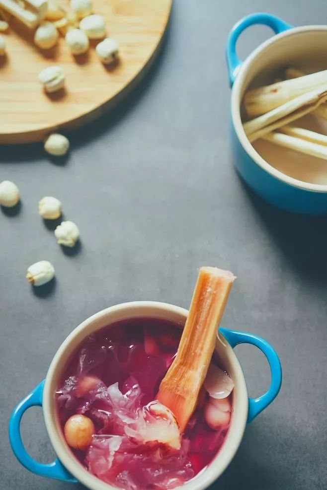 干桑葚泡水喝能不能补硒(桑葚干泡水喝可以防止脱发吗)-硒宝网