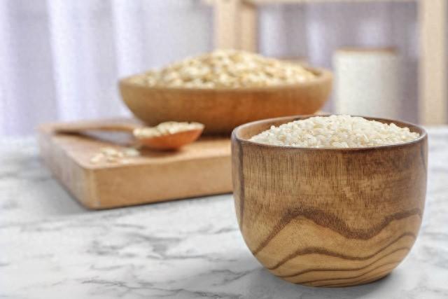 补硒后喉咙会不会很干痒(喉咙干痒吃什么维生素)-硒宝网