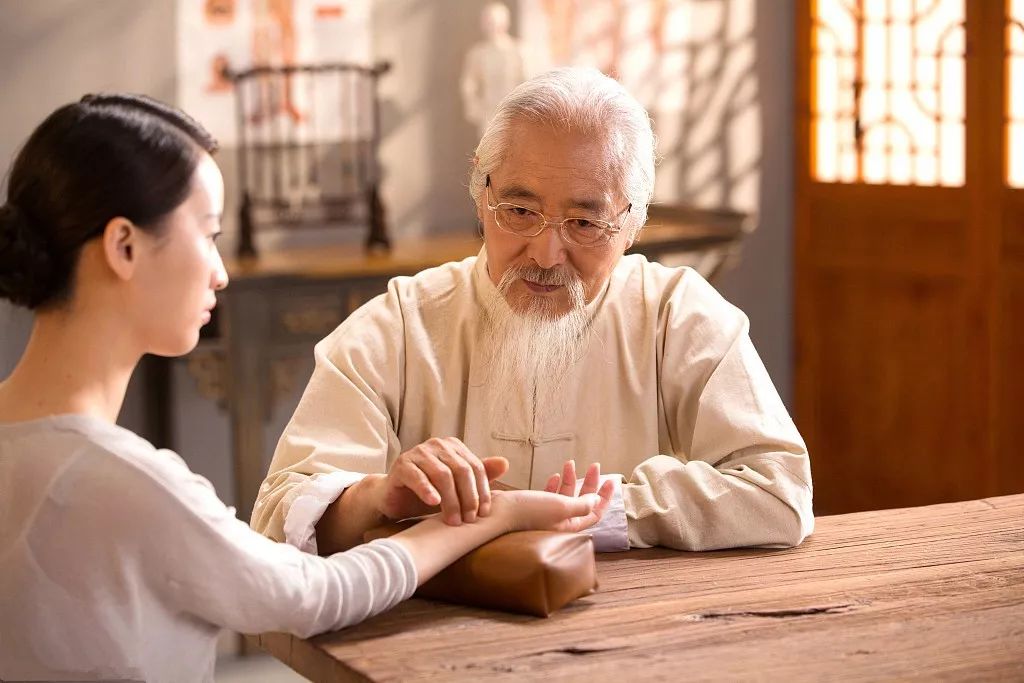 吃补硒的可以吃感冒药吗(吃感冒药可以补充维生素吗)-硒宝网