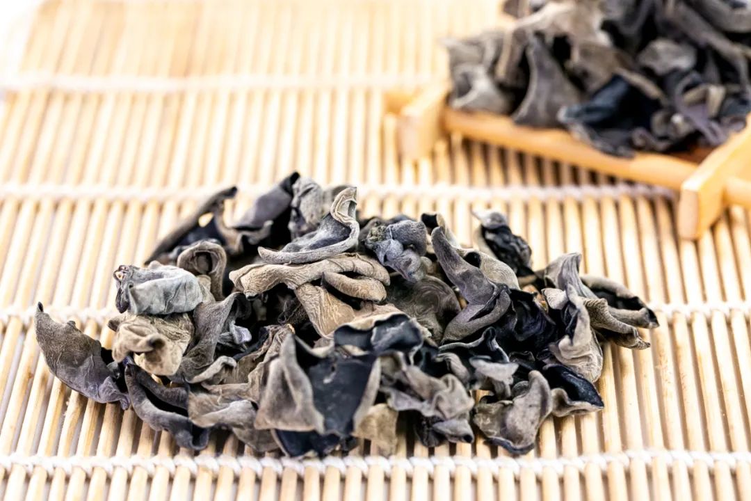 补硒适合吃什么维生素好(补充维生素硒的好处)-硒宝网